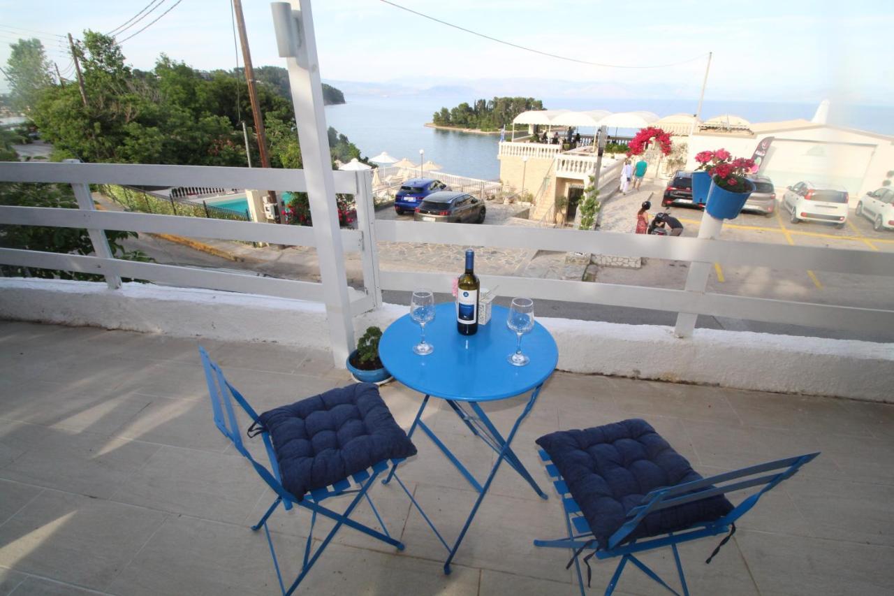 Batis Breeze Bed & Breakfast Perama  Ngoại thất bức ảnh